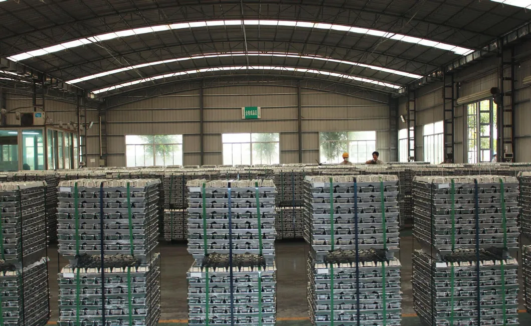 Aluminum Ingots with a Purity of up to 99.7%, Made in China