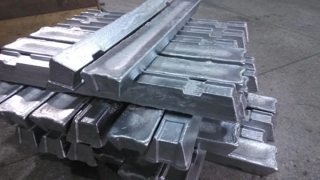 Aluminum Ingots with a Purity of up to 99.7%, Made in China
