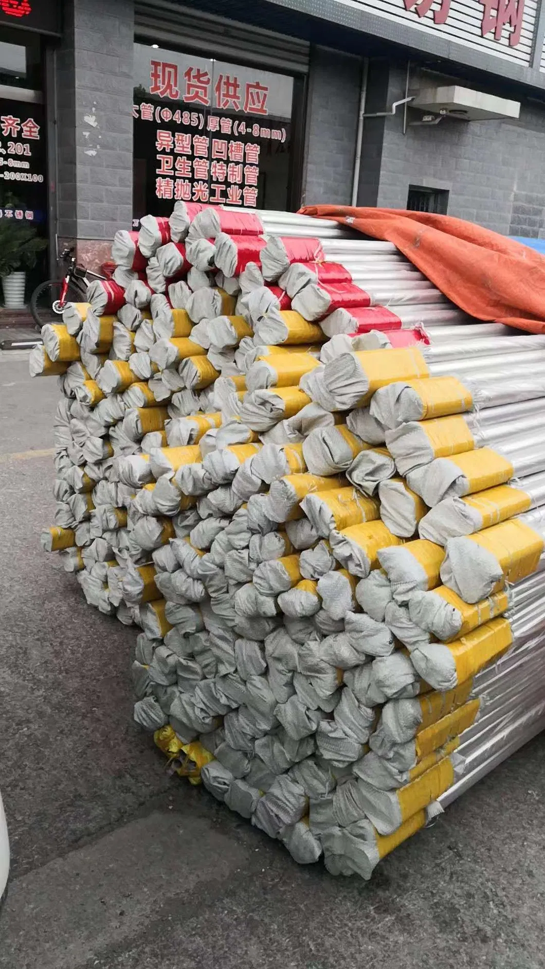 ASTM A249 En 10217-7 SUS 304 316 Austenitic Welded Tube Stainless Steel Seamless Pipe Manufacturer